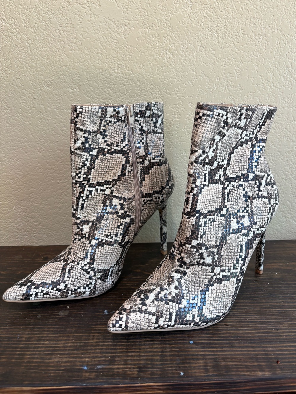Express Snake-Print Pointed Toe Stiletto Ankle Boots - White & Black